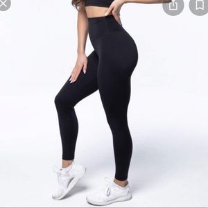 Balance Athletica OG Dire Wolf Pant -S